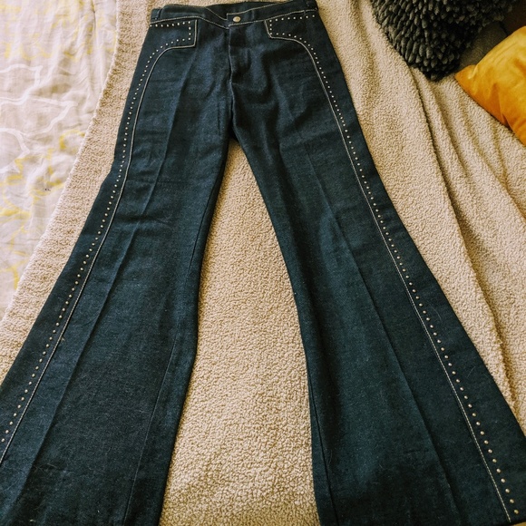 Vintage High Waisted 60's Flair Jeans - Picture 6 of 10